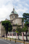 Cathédrale de Manille dans la vieille ville