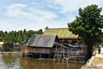 Tagbilaran - Fisherman's house on the waterfront
